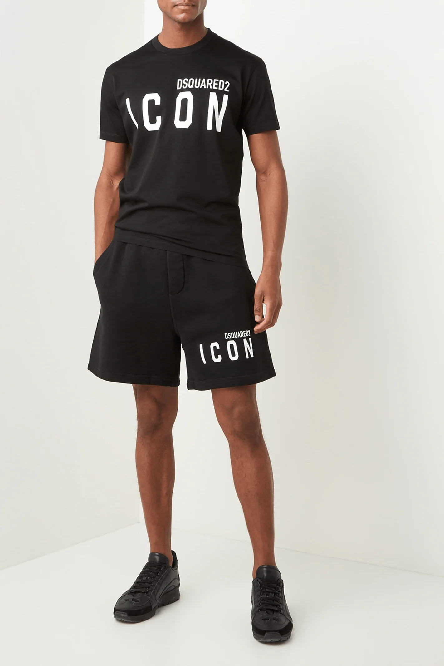 DSQUARED2 Sweat Shorts Black ICON - Image 4