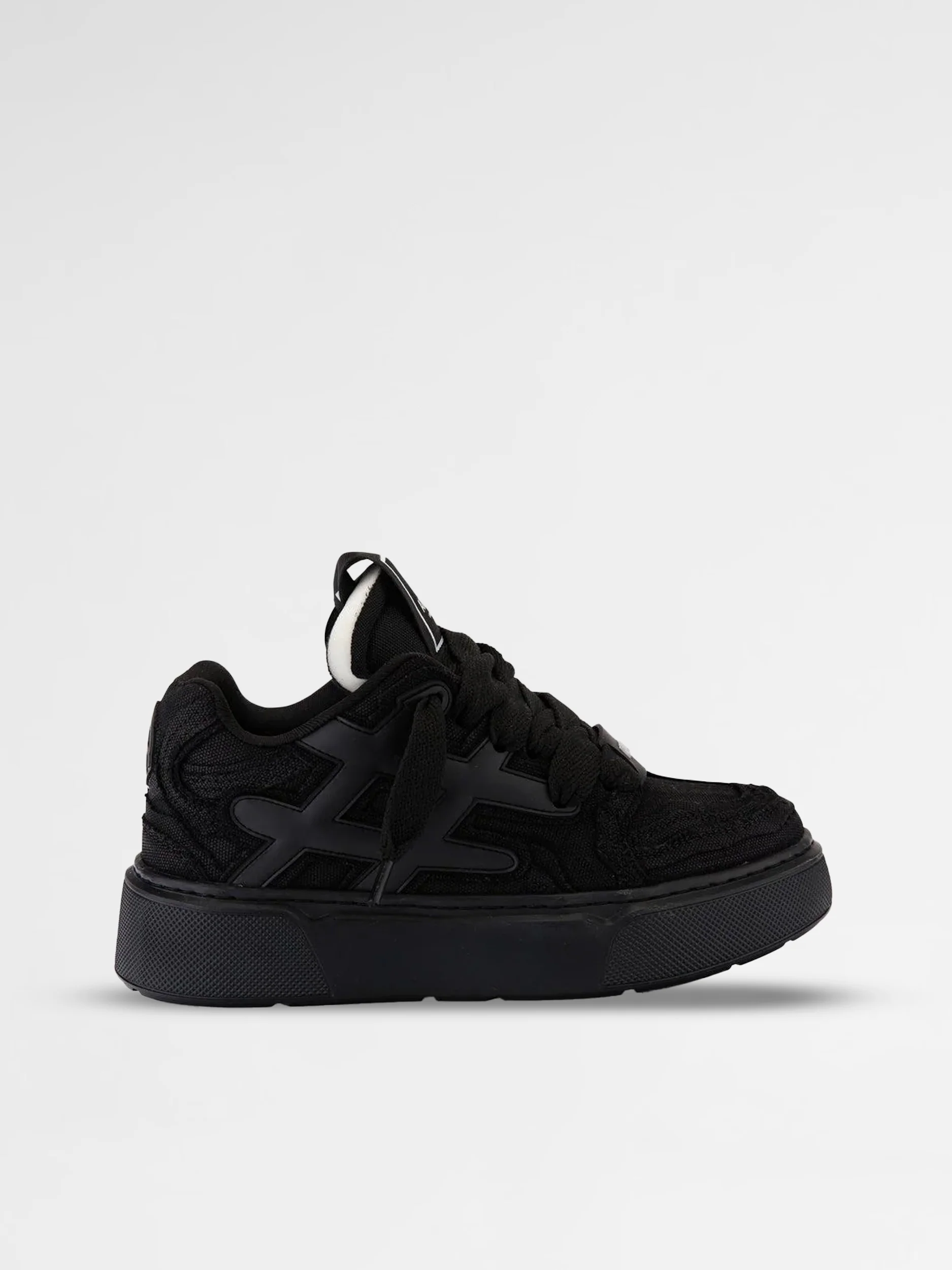 Ainker Backdoor Canvas Black