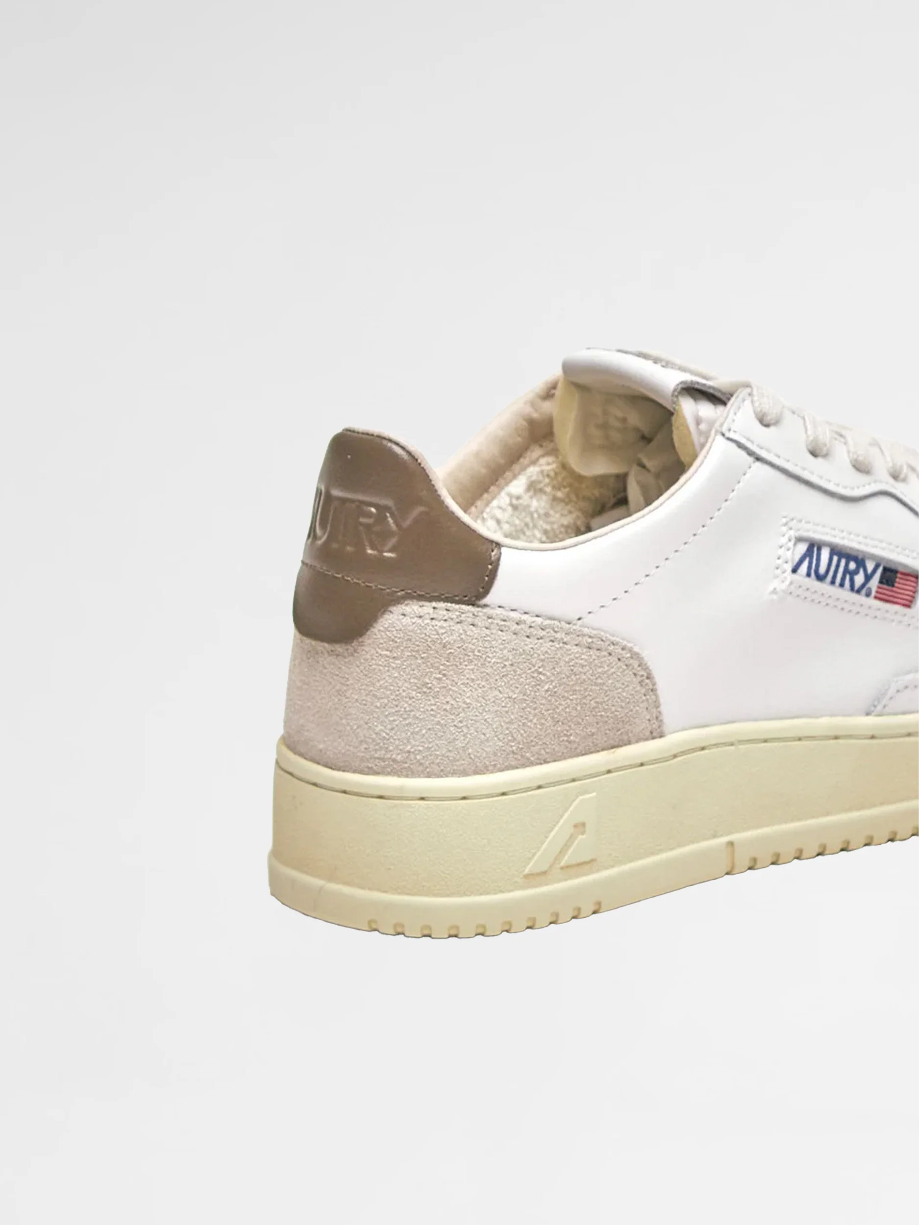 Autry Sneakers SS26 - AULM LS15 - Image 2