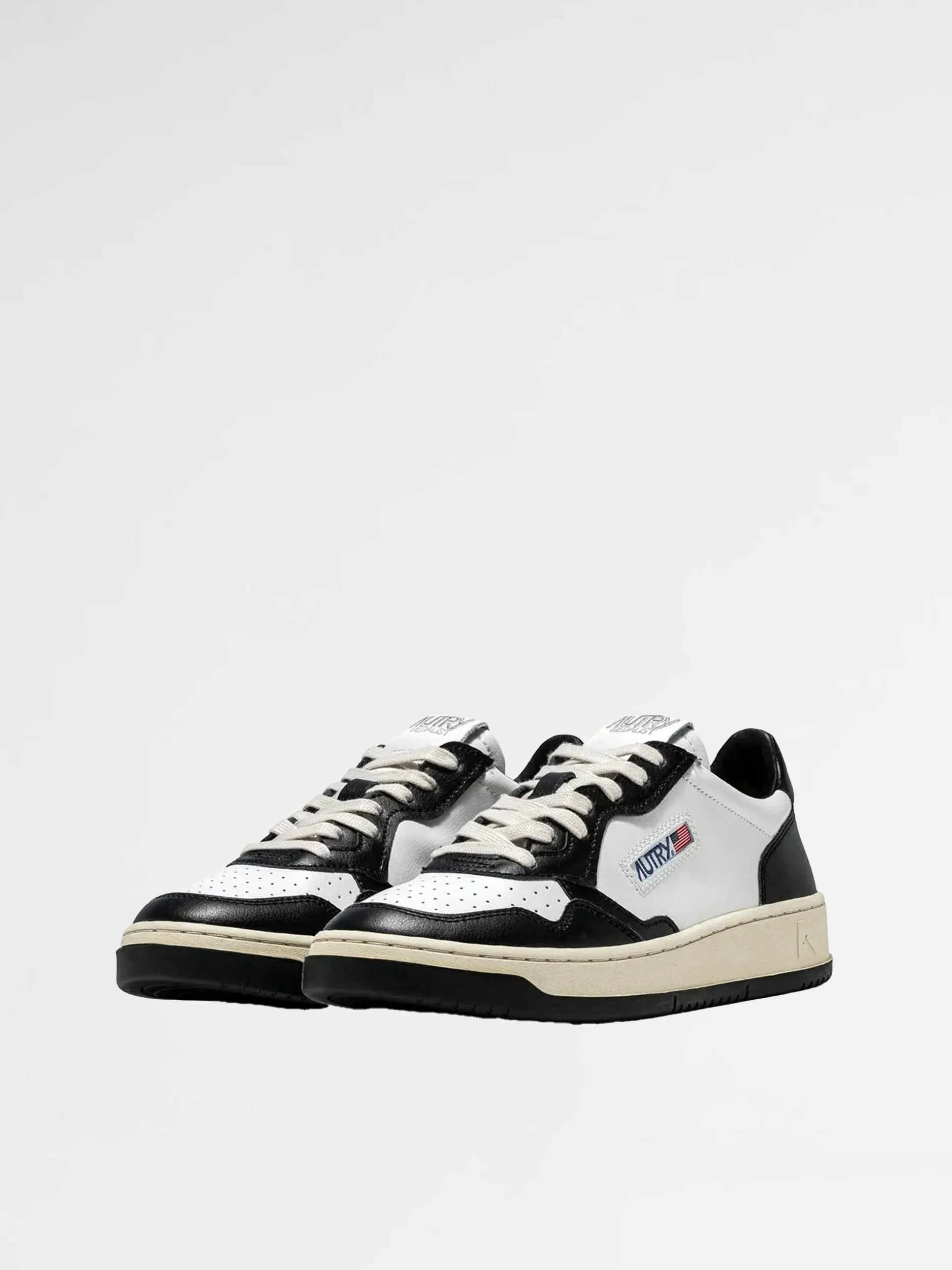 Autry Sneakers SS26 - AULM WB01 - Image 2