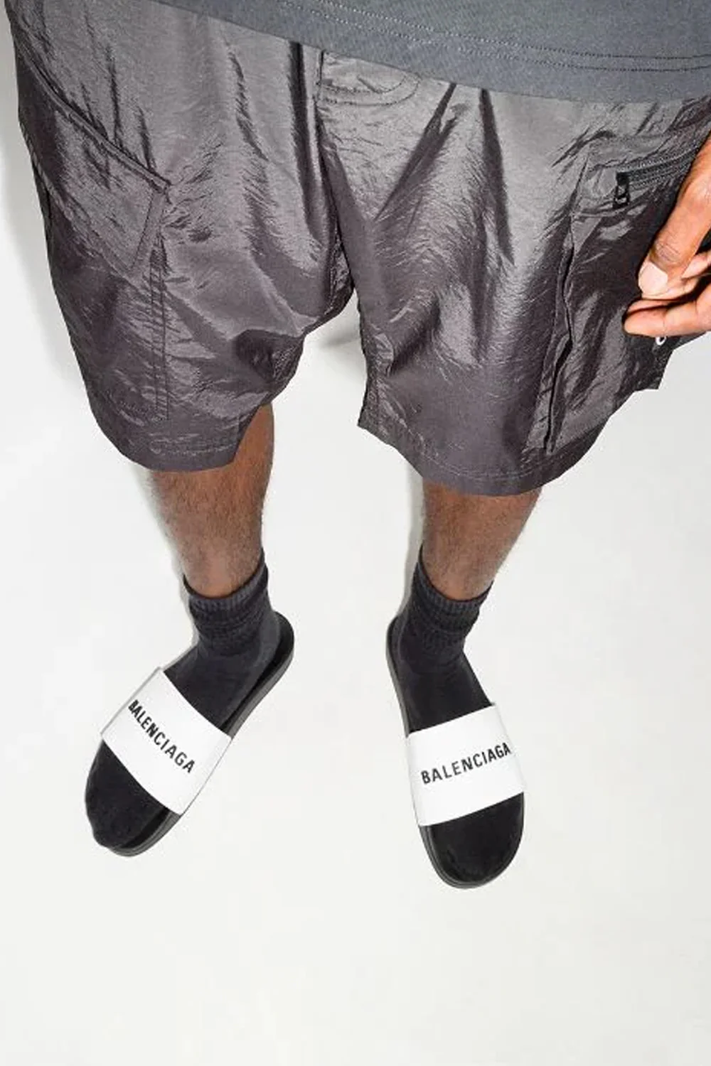 Balenciaga logo slides black/white - Image 2