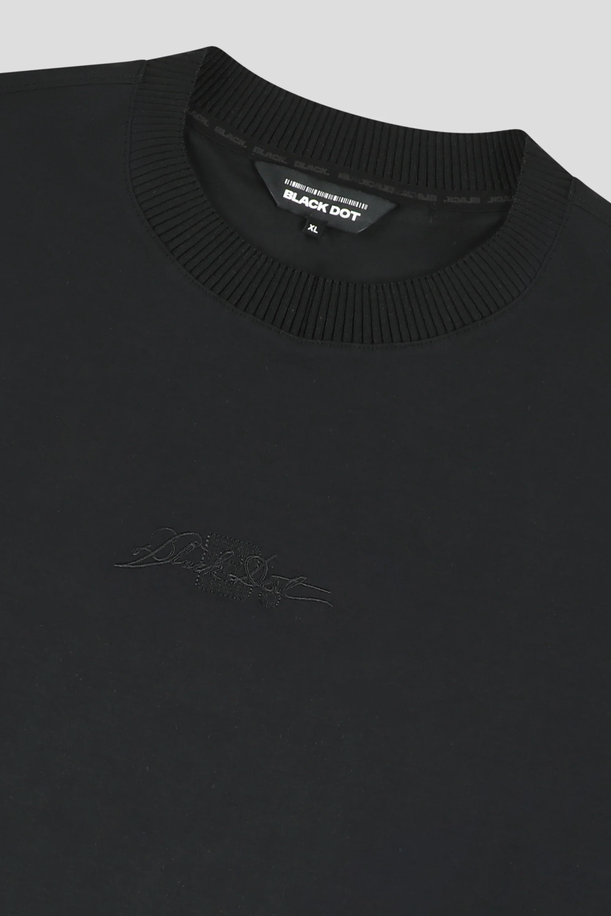 Black Dot T-SHIRT BD tonal print - Image 3