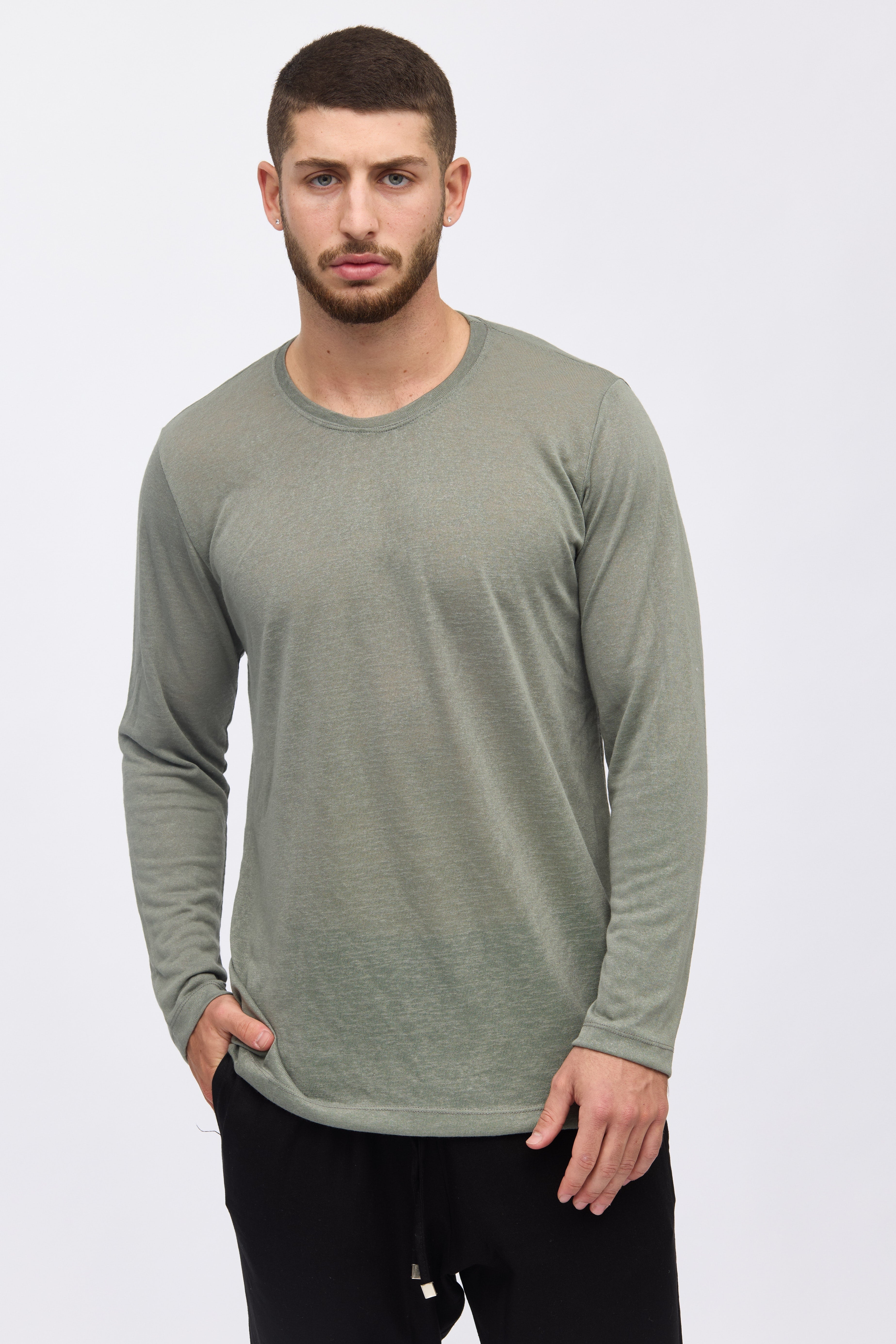 Crew Milano Relaxed Linen Long Sleeve T-Shirt - Image 6