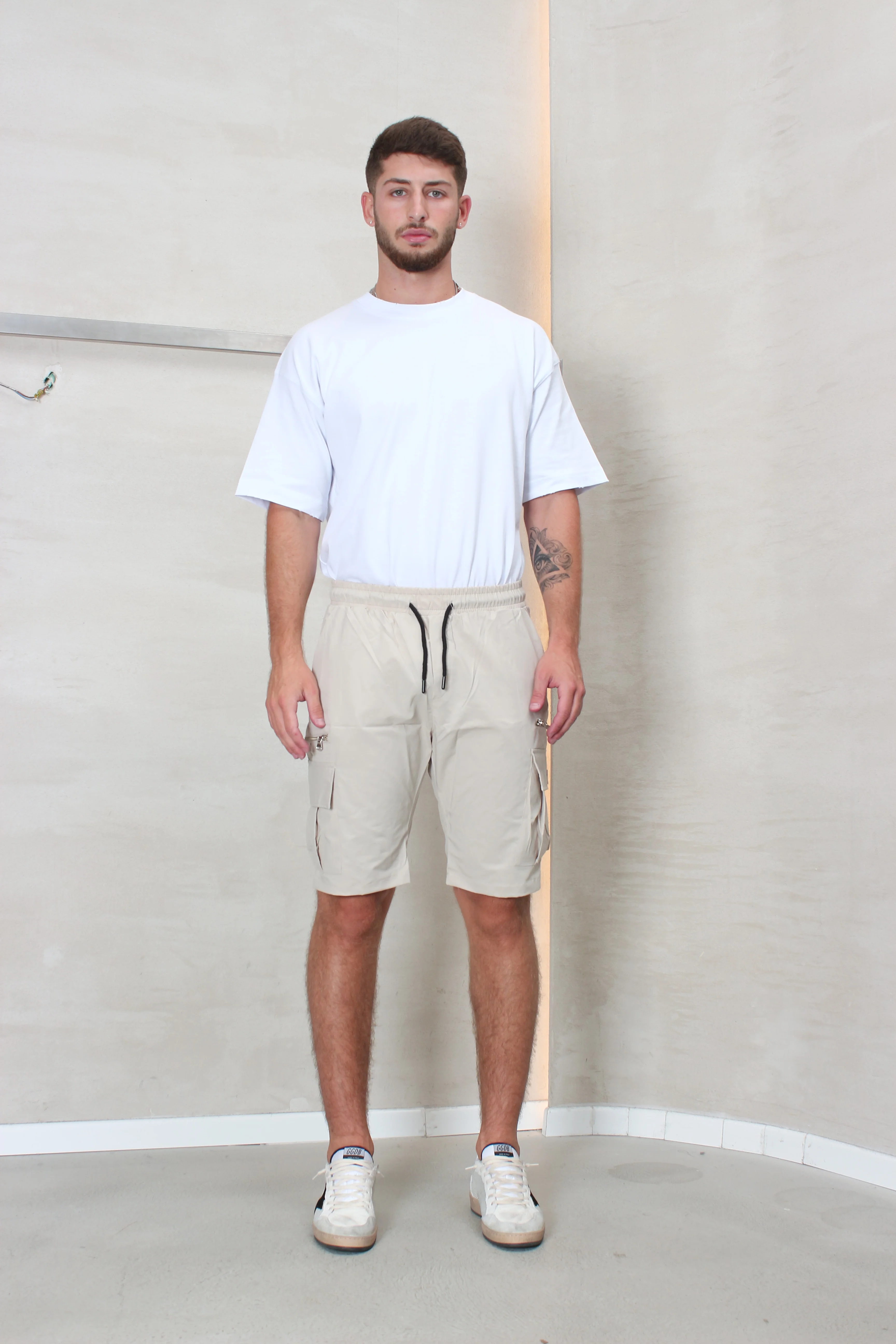 CREW Milano Short Cargo Pants Zipper Wide Pocket - Image 8