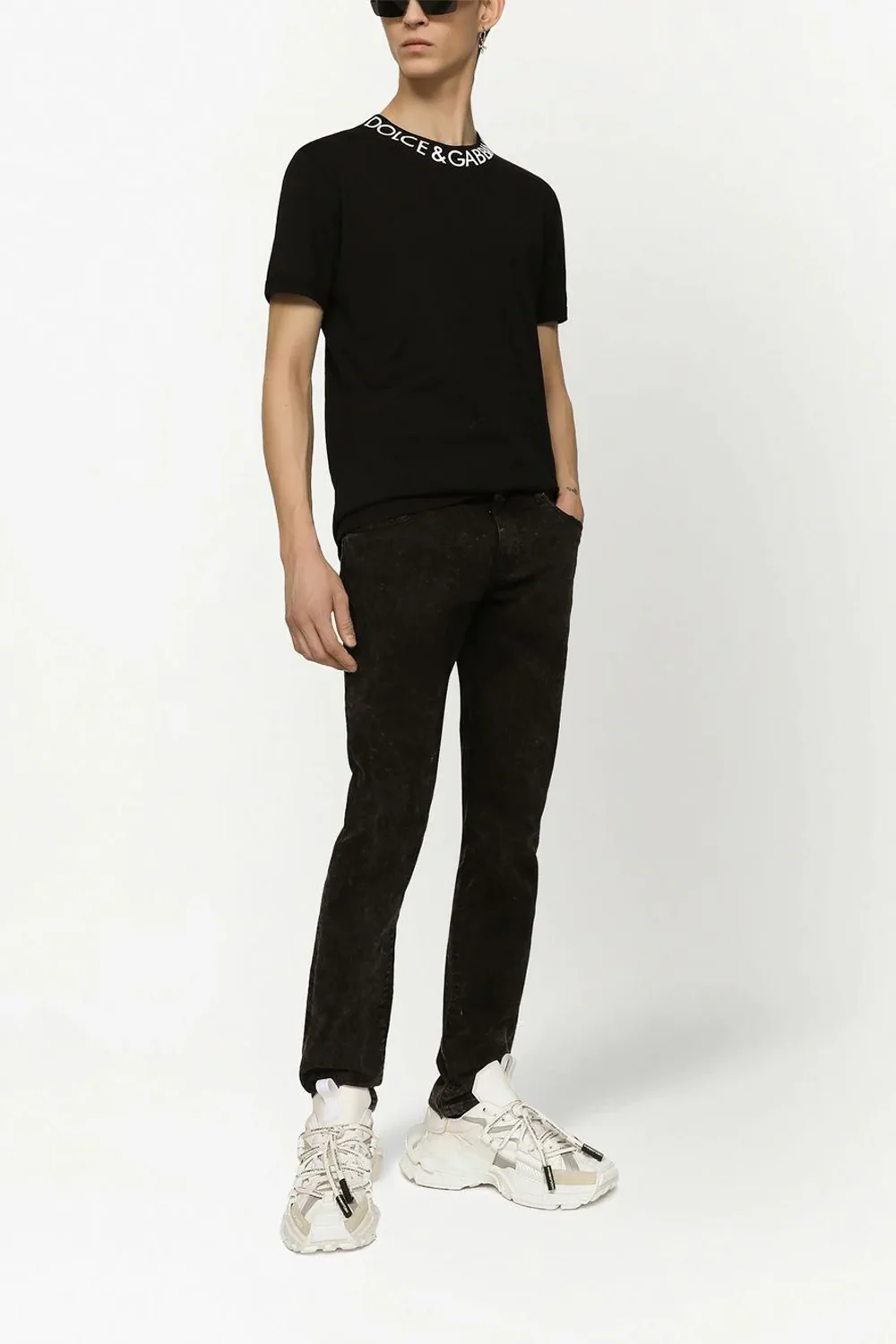 Dolce & Gabbana logo-print neckline T-shirt - Image 5