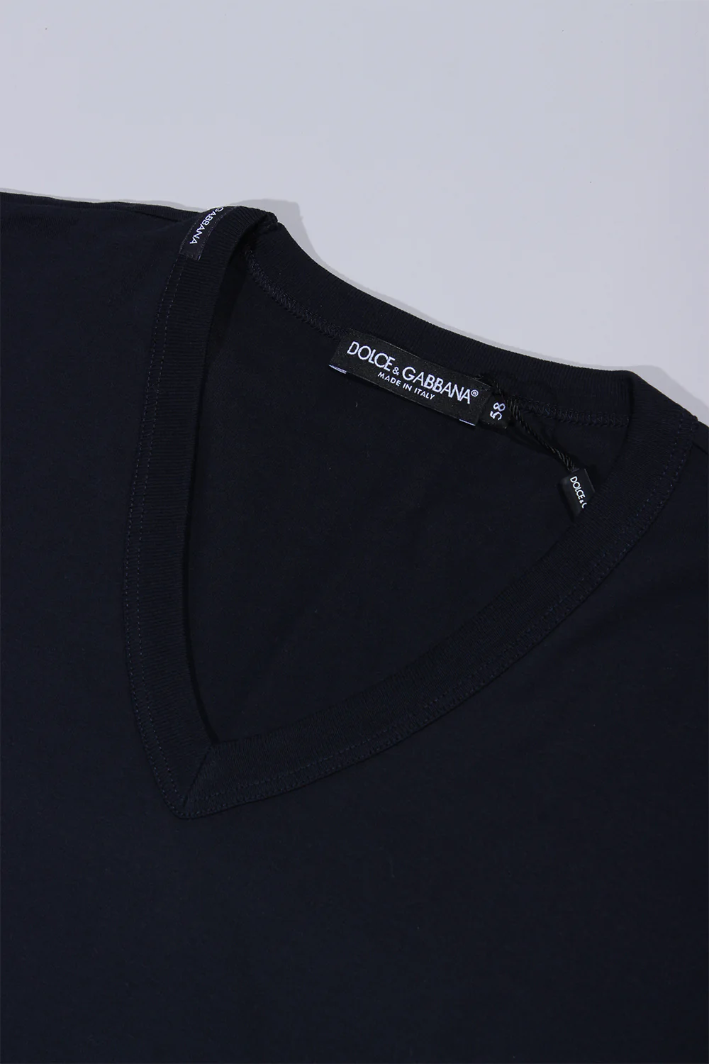 Dolce & Gabbana T-shirt neck logo tag blue - Image 2