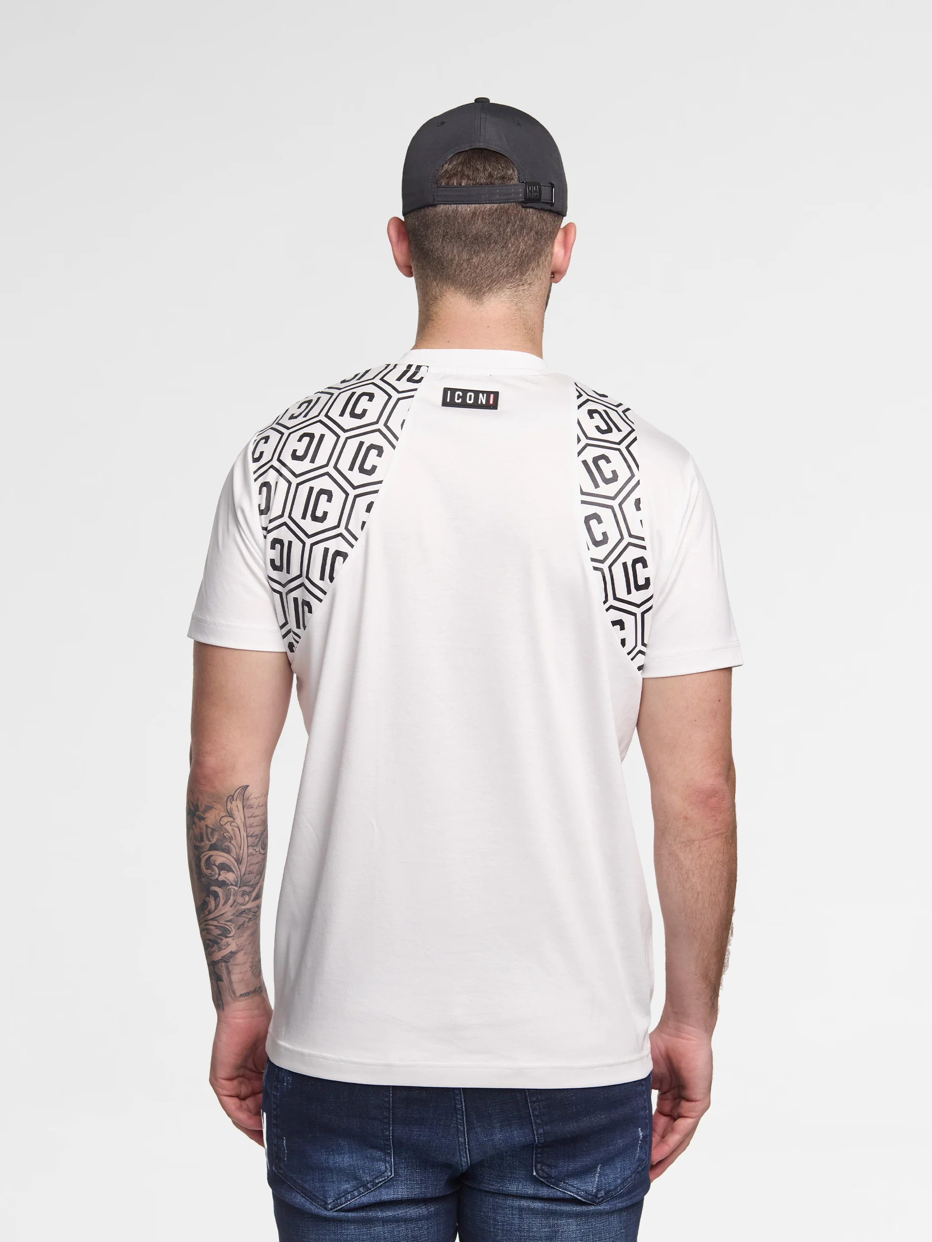 ICON Premium T-Shirt Logo Slim Fit - Image 2