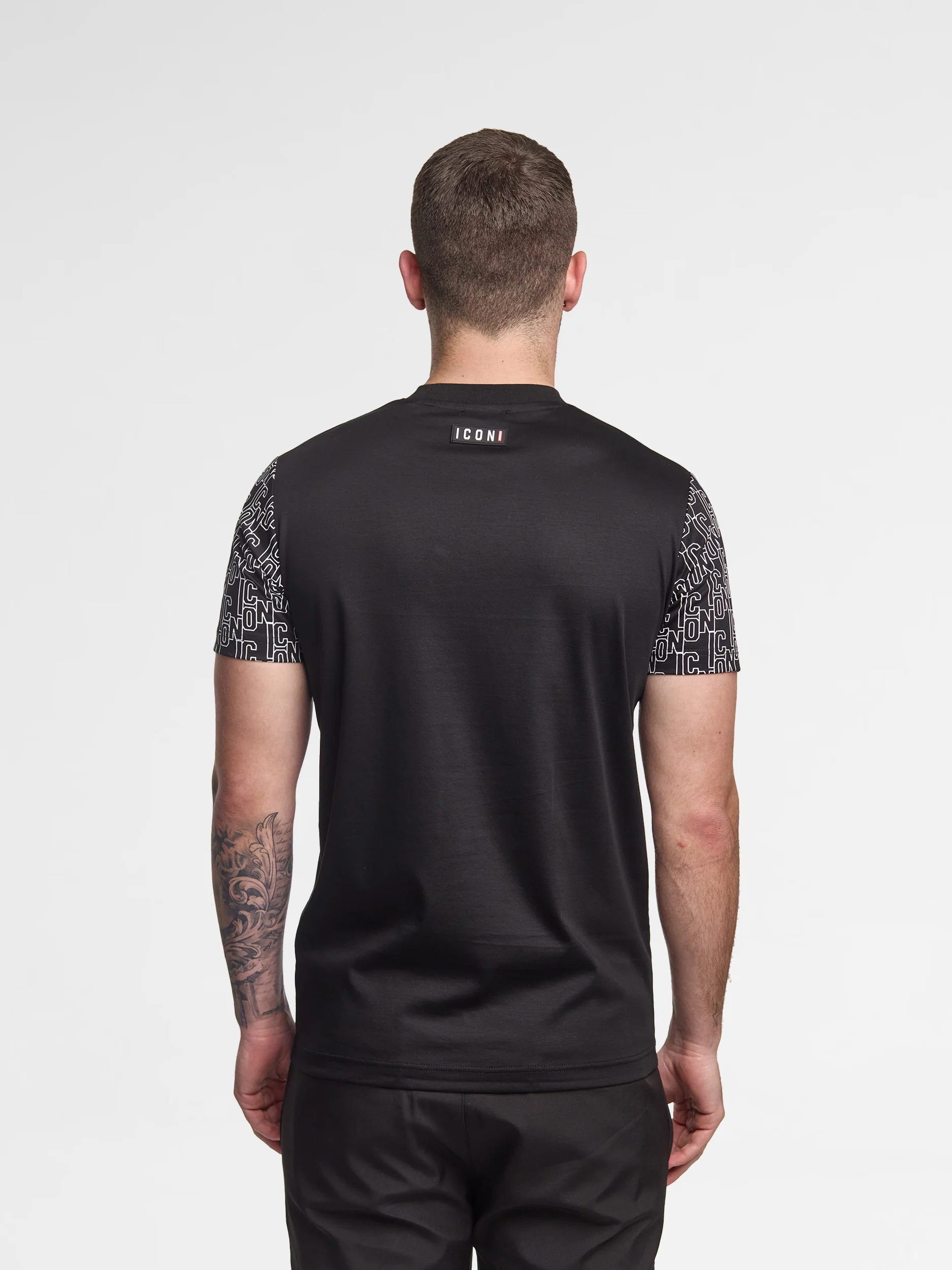 ICON Premium T-Shirt Logo Slim Fit - Image 2