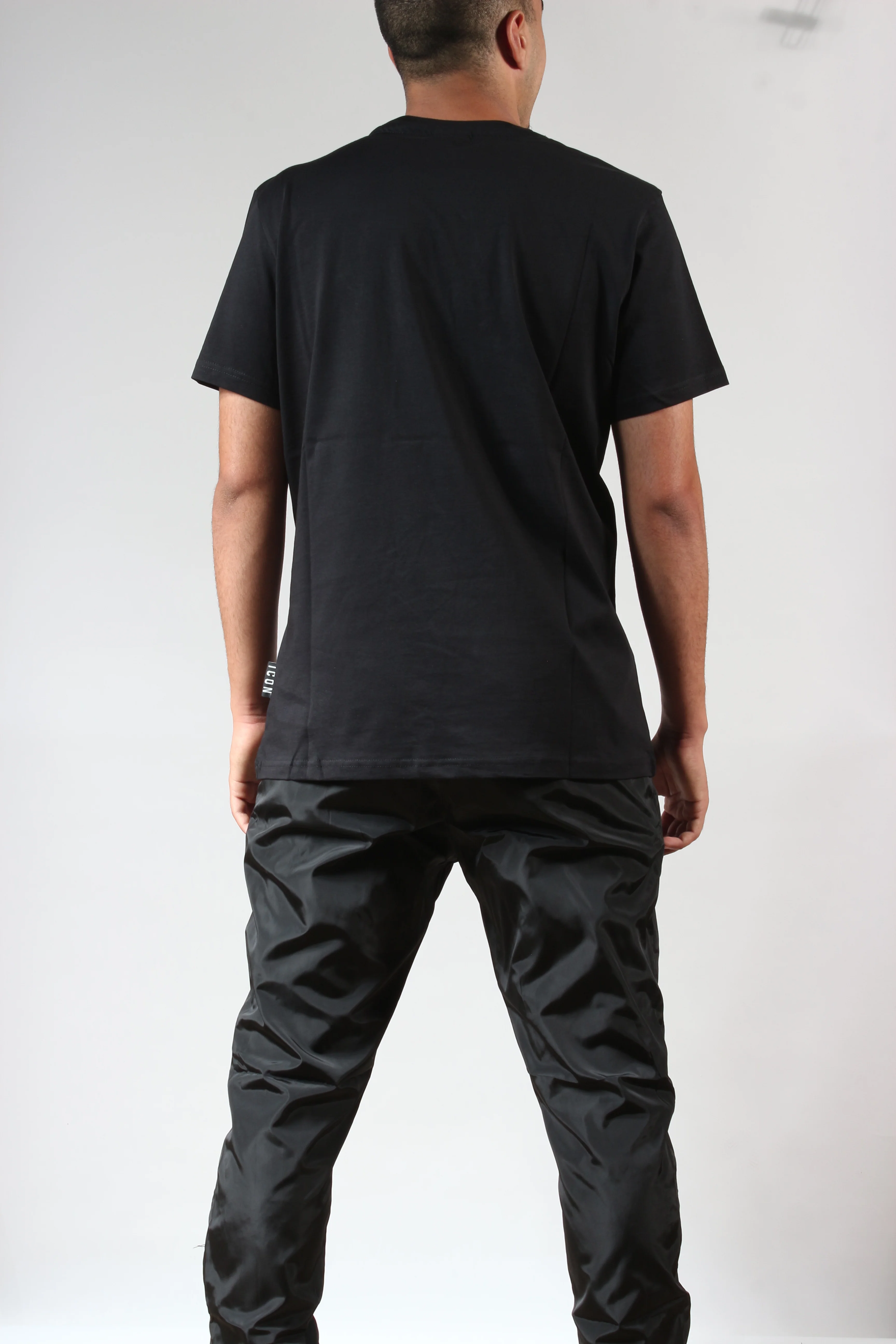 ICON T-Shirt - Image 3