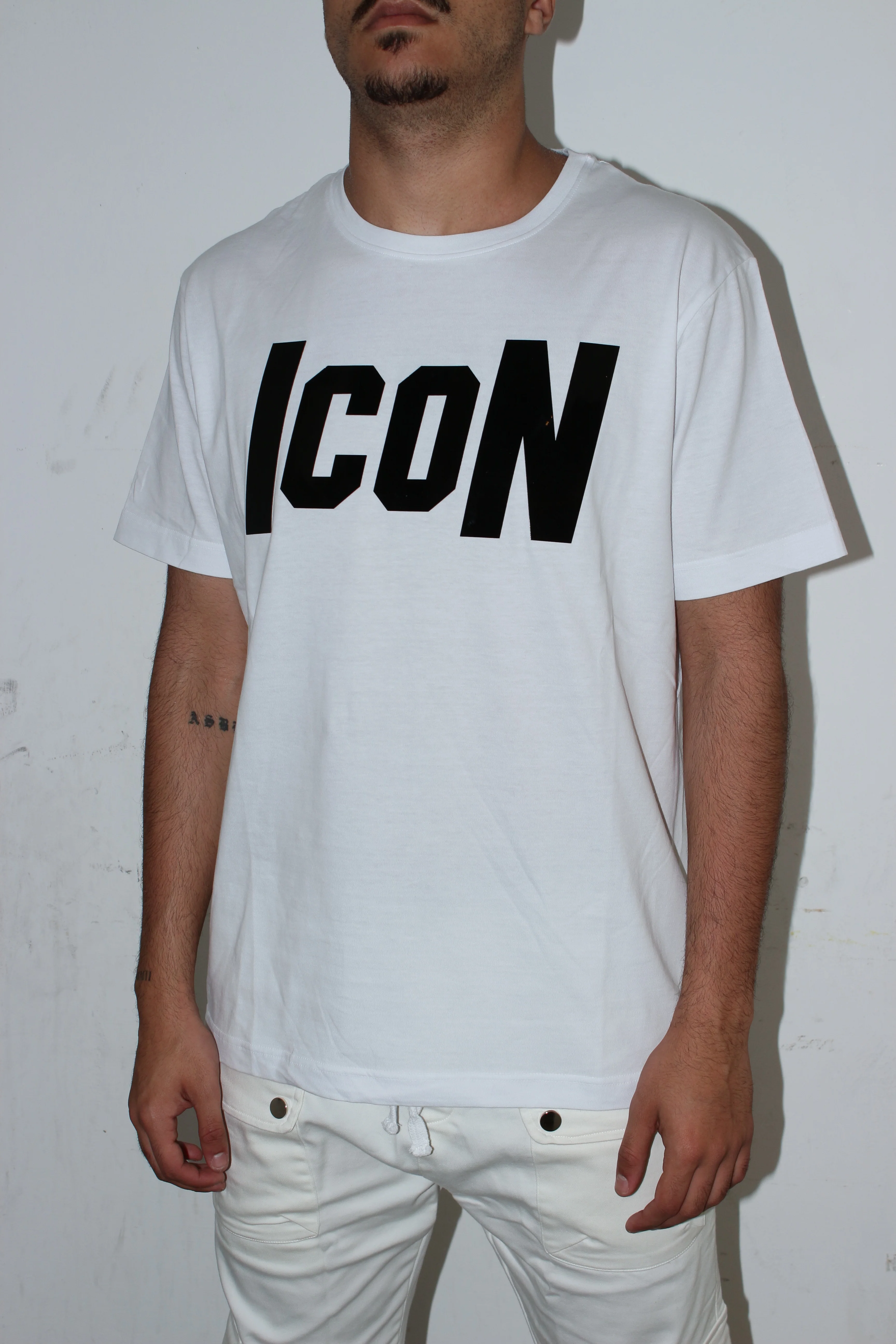 ICON T-Shirt