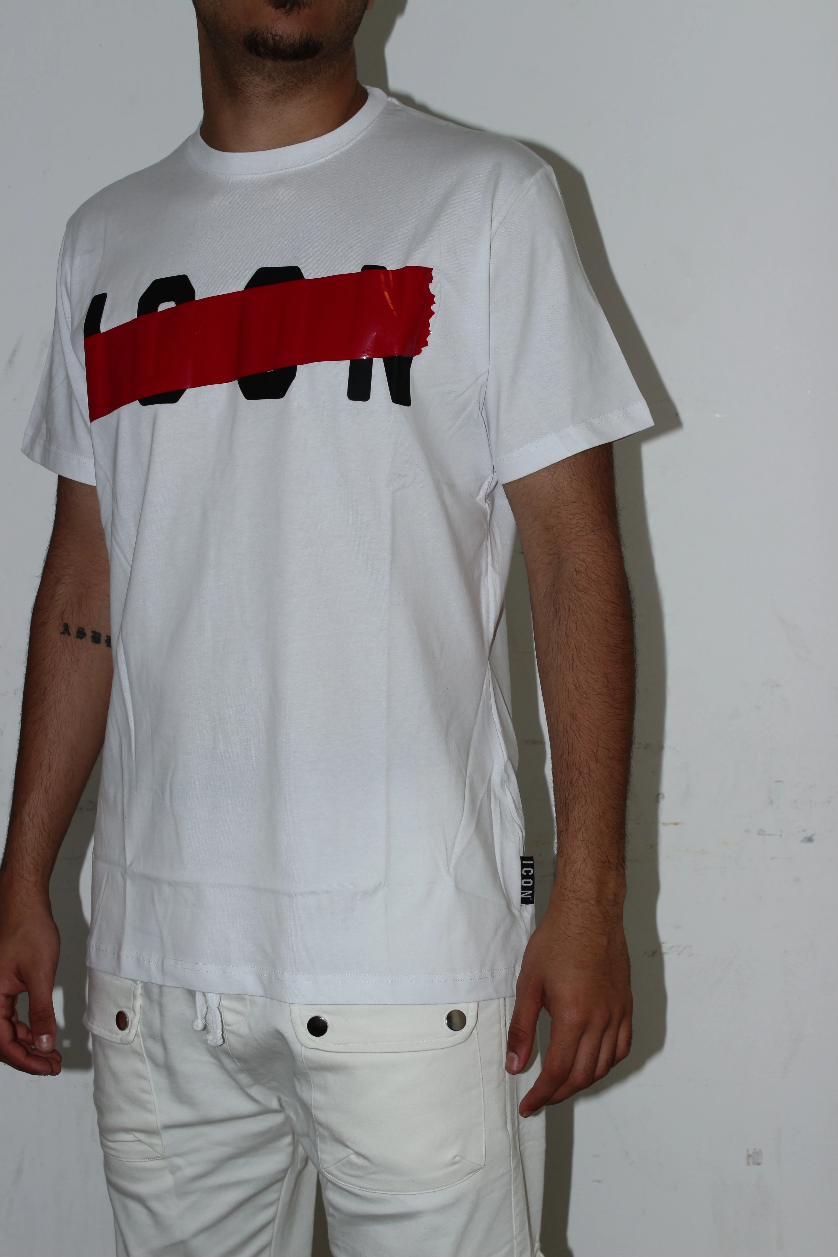 ICON T-Shirt - Image 3
