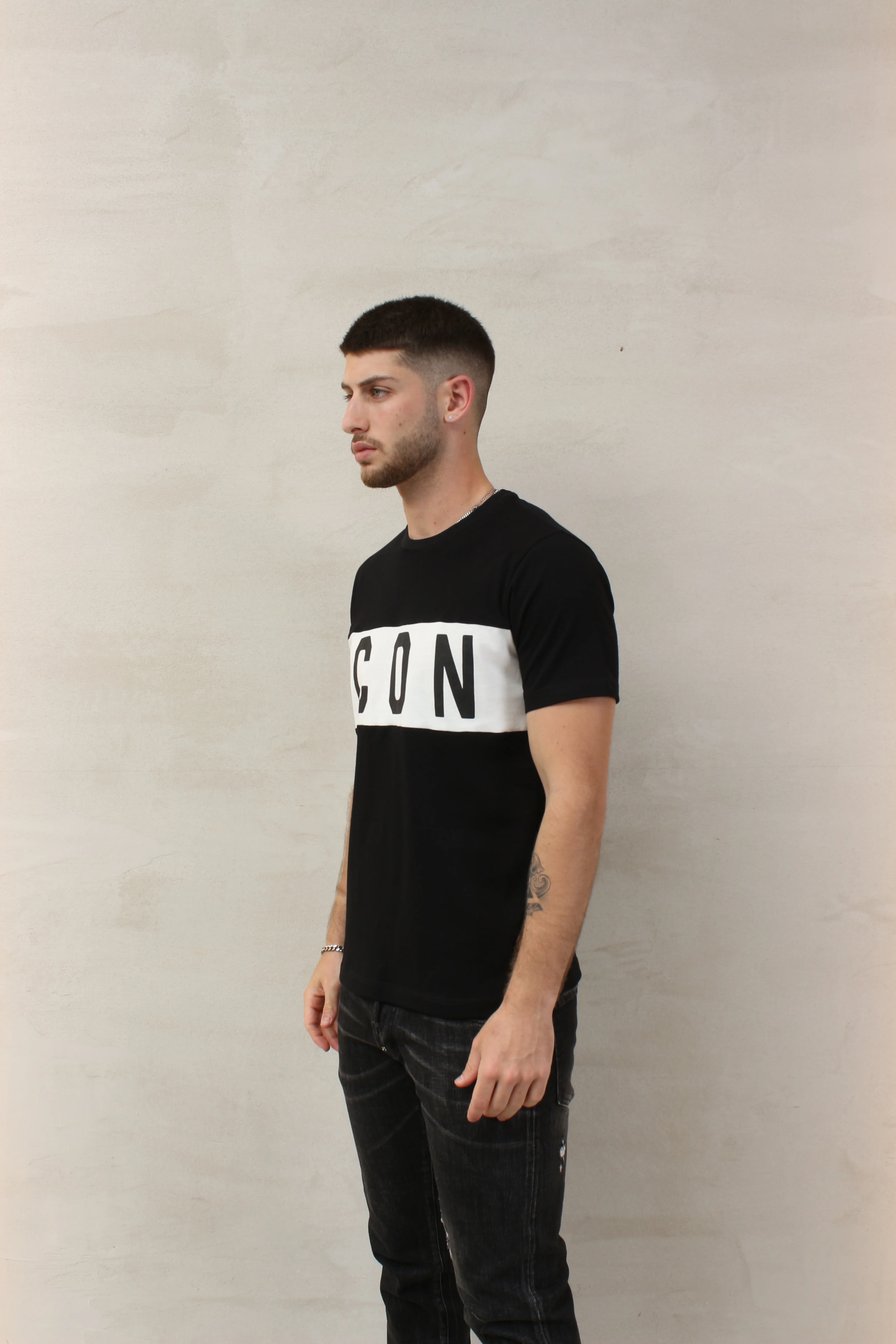 ICON T-Shirt Logo Slim Fit - Image 3