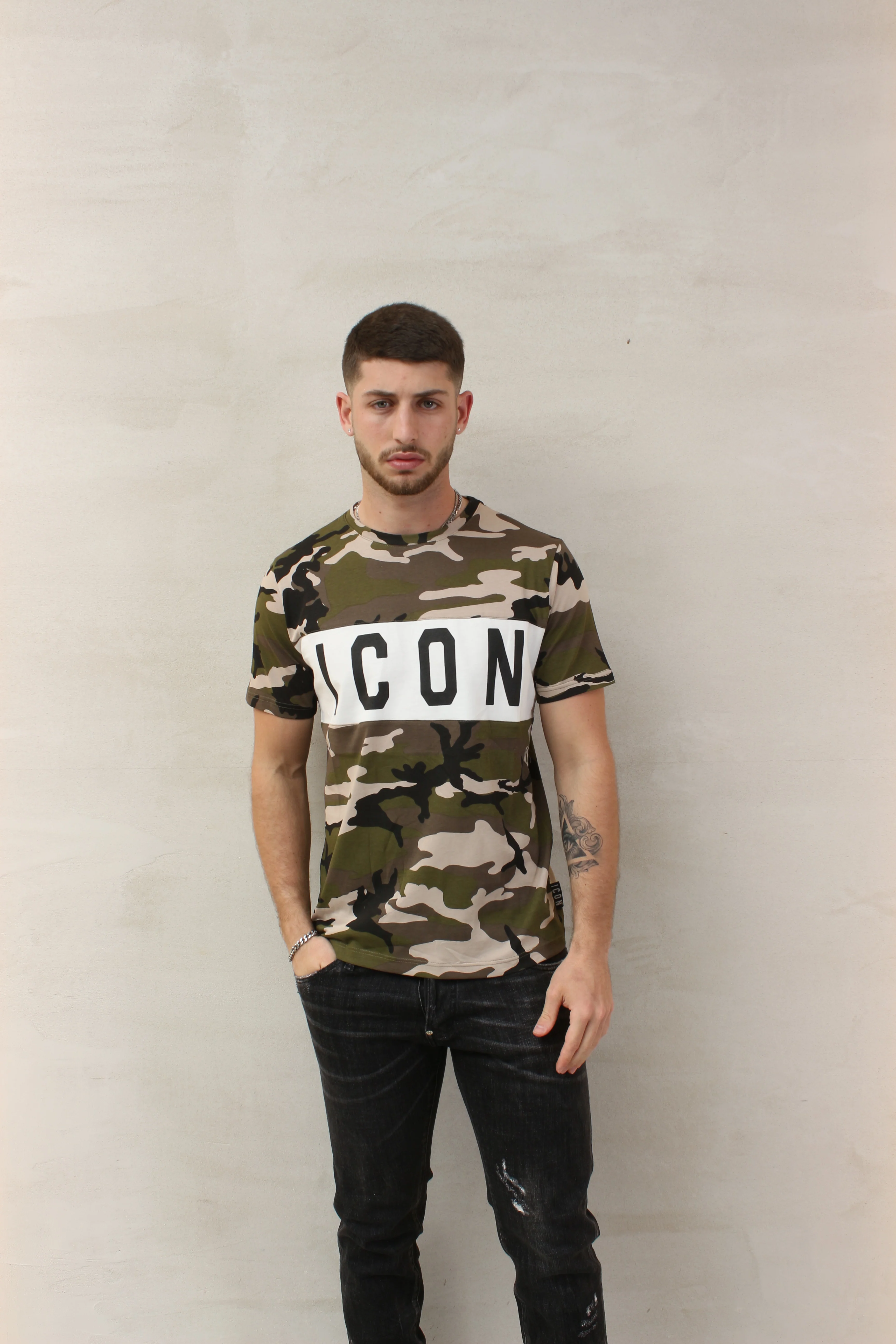 ICON T-Shirt Logo Slim Fit - Image 2