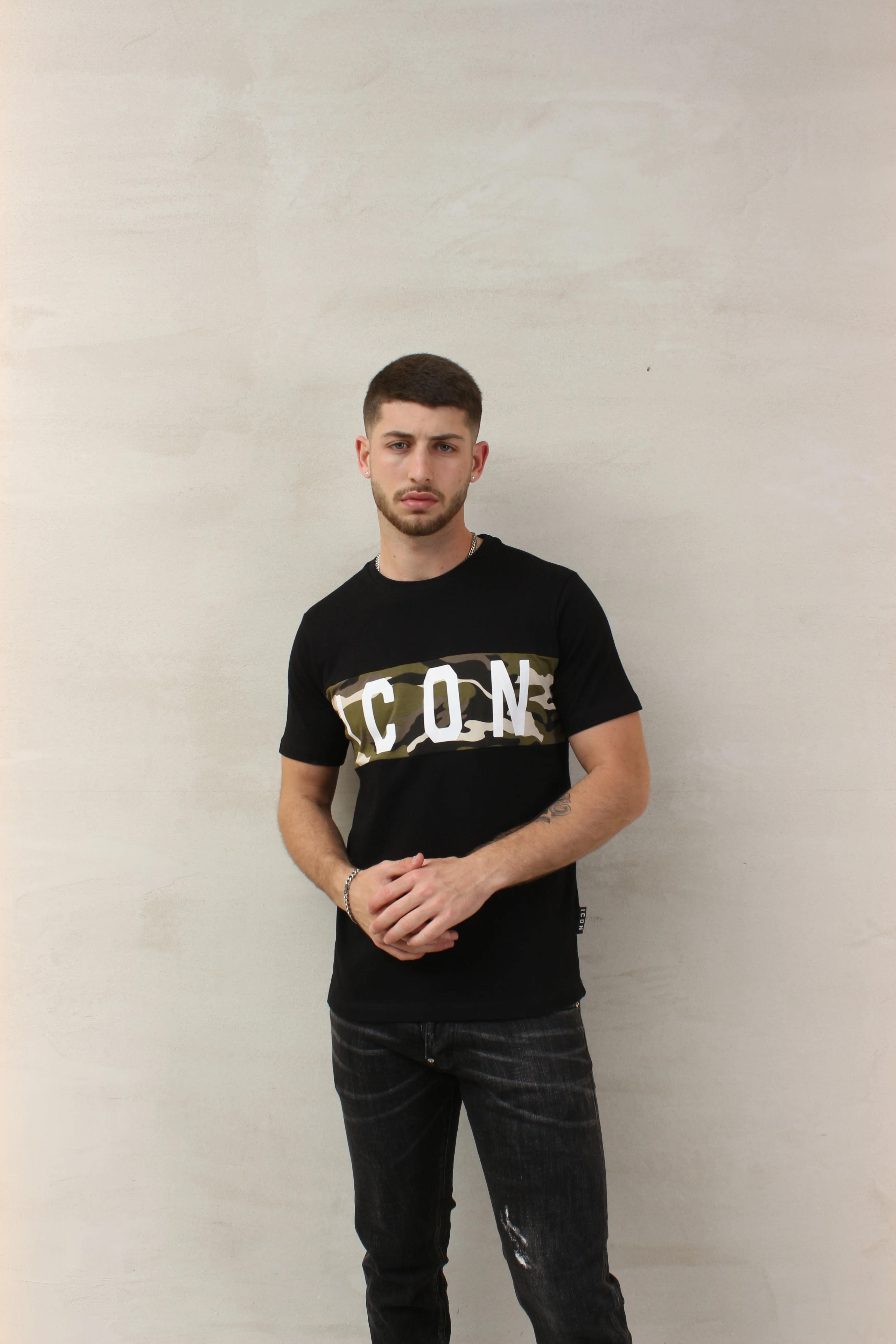 ICON T-Shirt Logo Slim Fit - Image 2