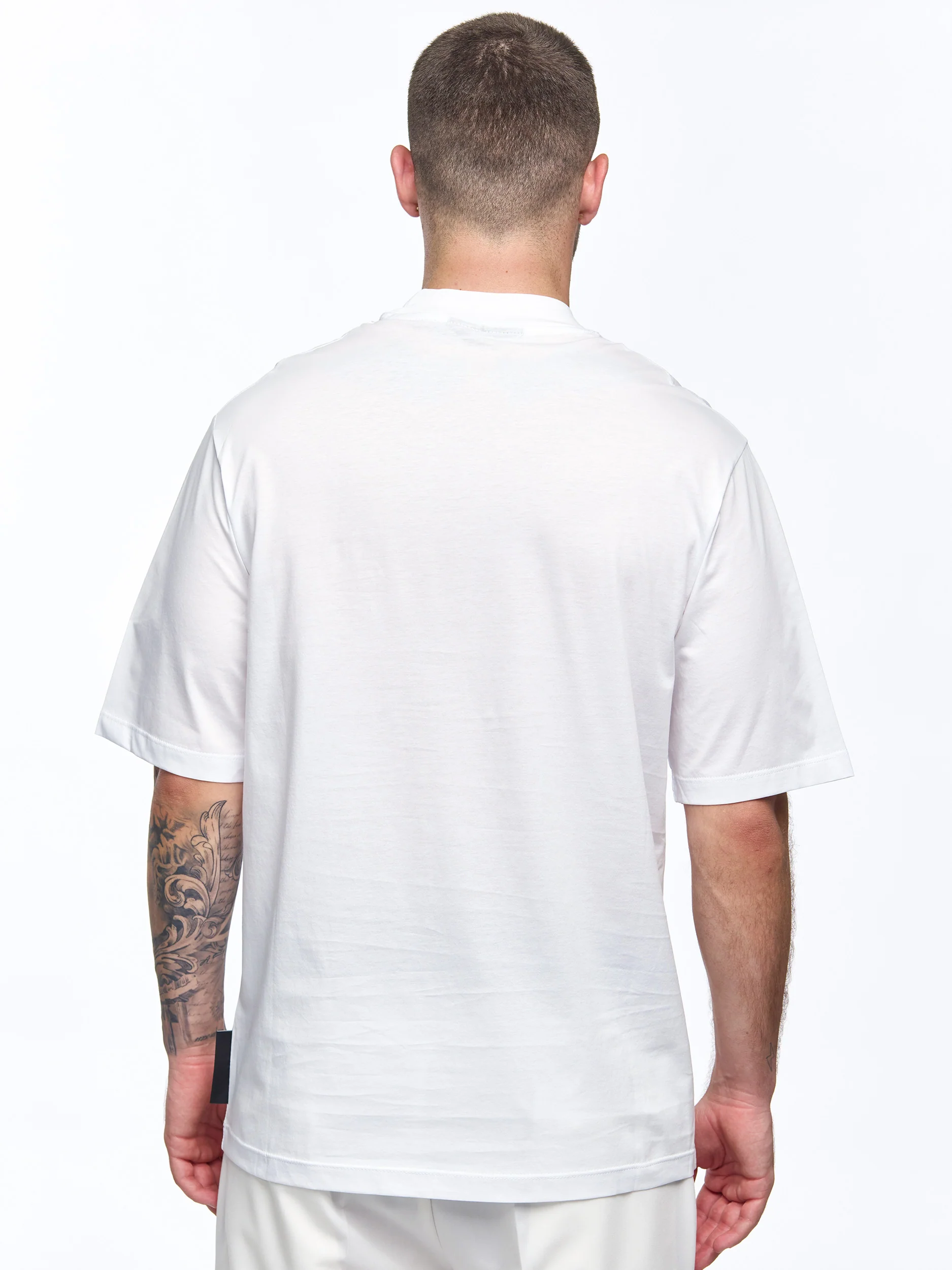 Prêt A Porter T-Shirt High-Neck - Image 6
