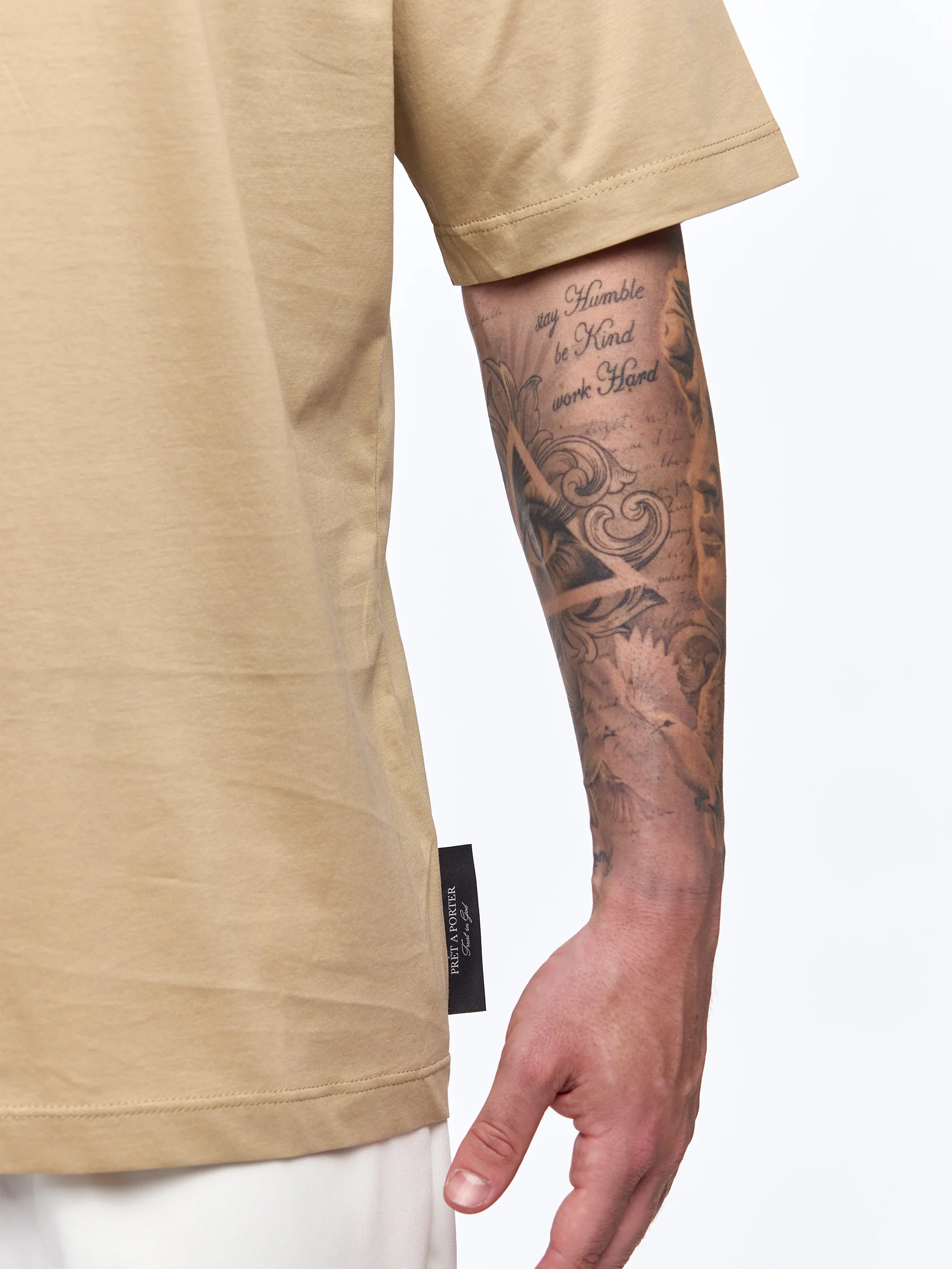 Prêt A Porter T-Shirt High-Neck - Image 4
