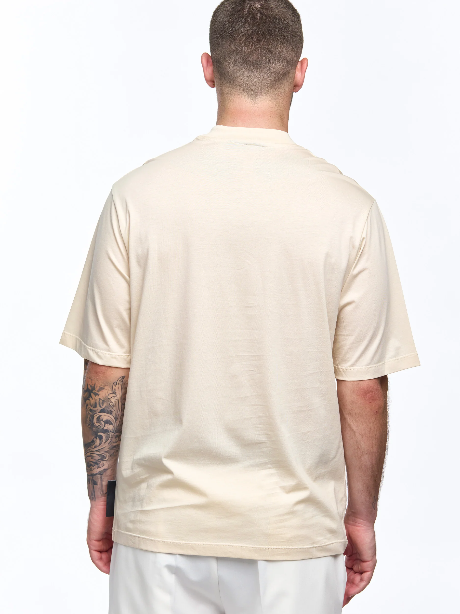 Prêt A Porter T-Shirt High-Neck - Image 6