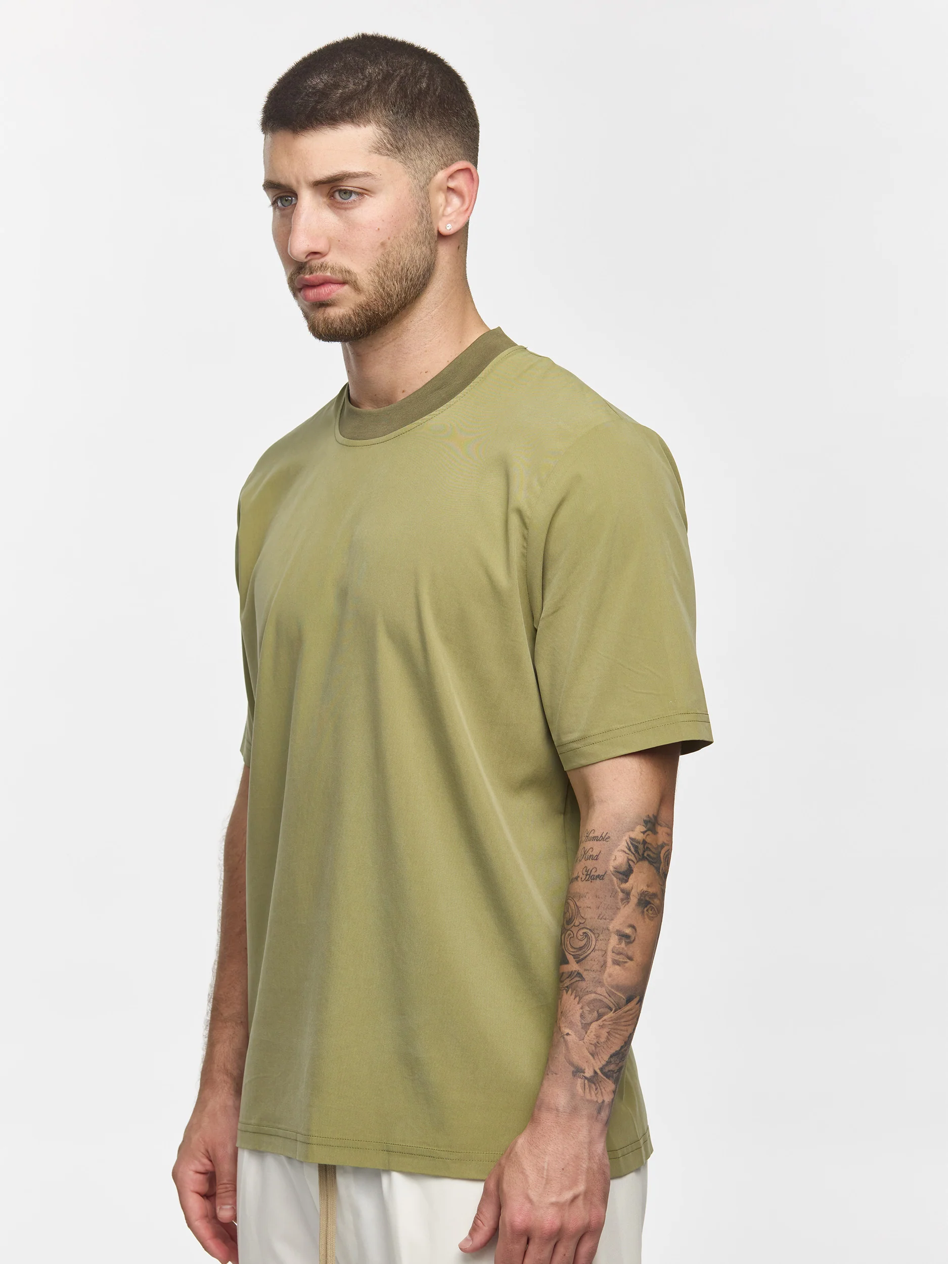 Prêt A Porter T-Shirt Soft Fabric Green - Image 3