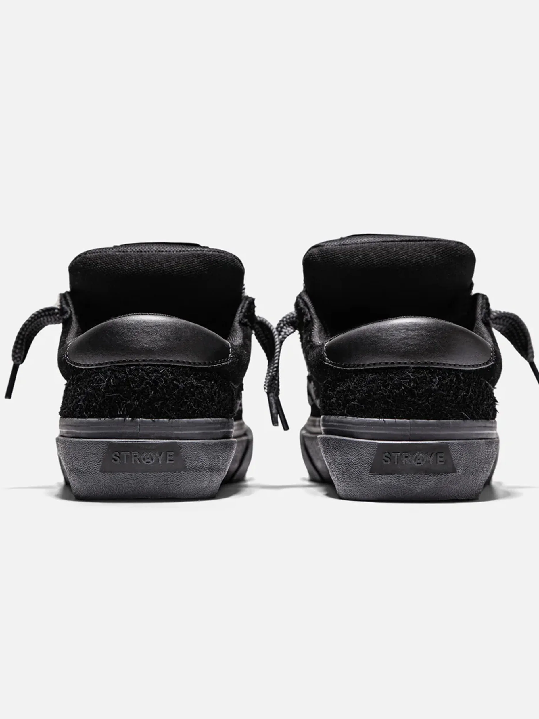 STRAYE Logan Puff - Blackout - Image 5