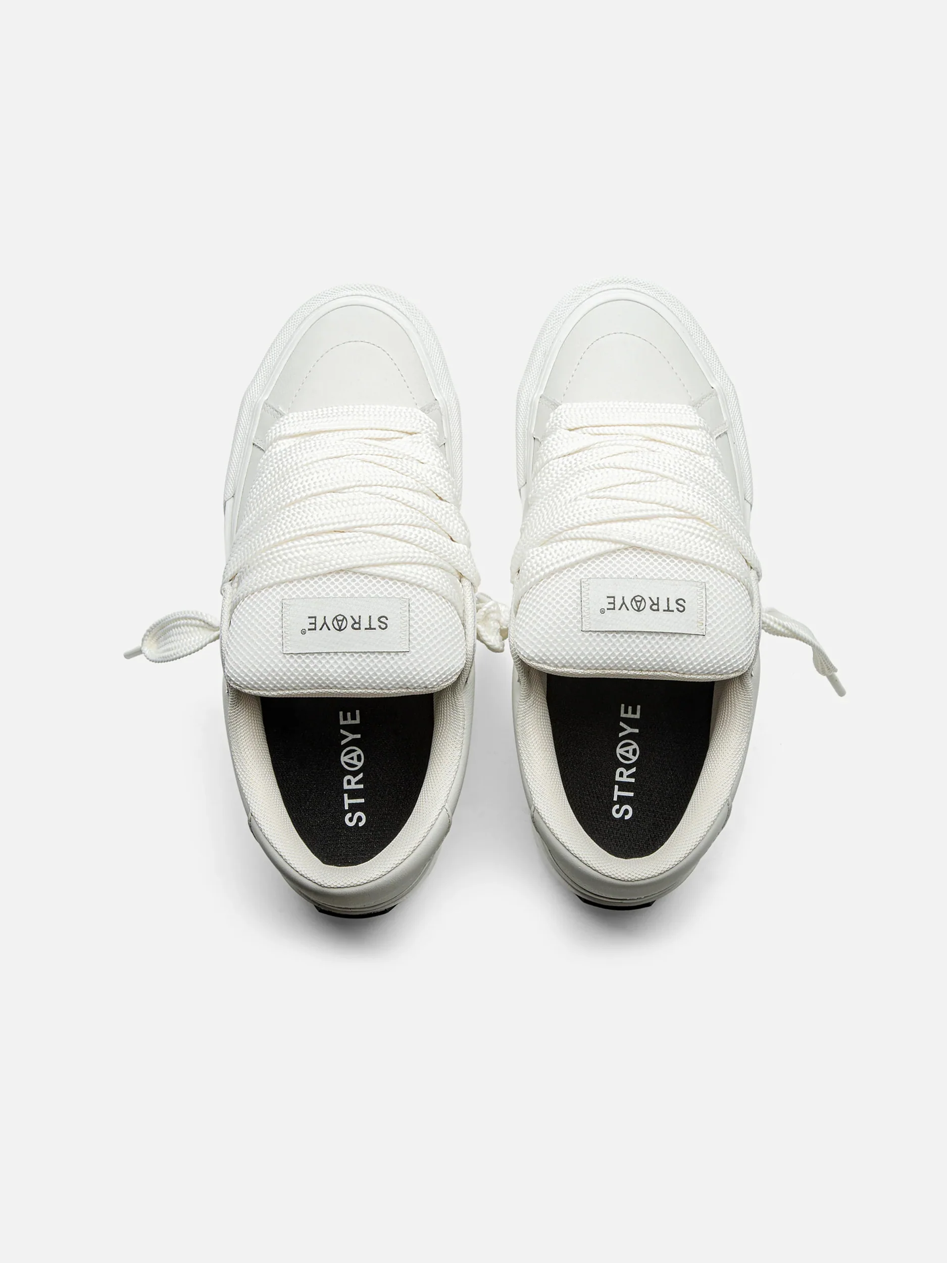 STRAYE Logan Puff - Blanco Bevel - Image 5