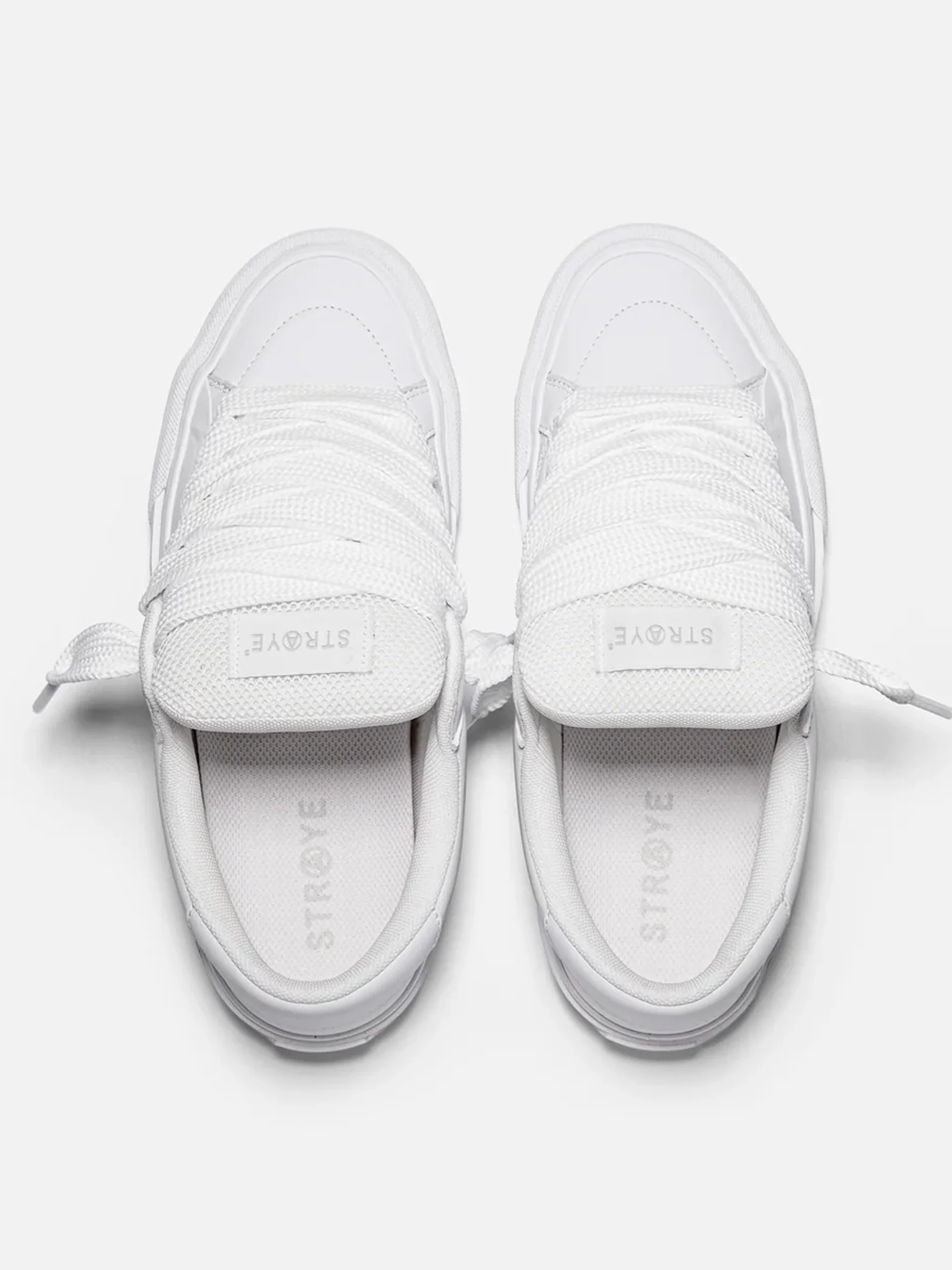 STRAYE Logan Puff - Whiteout - Image 4
