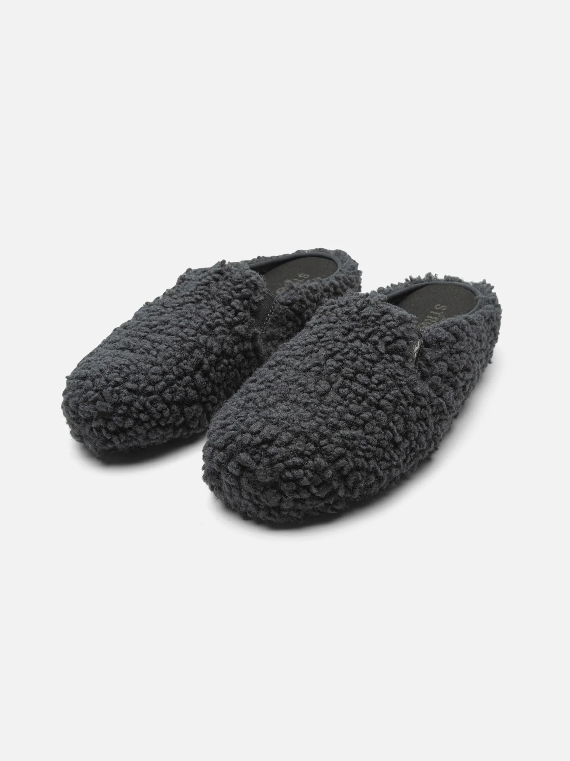 STRAYE Ventura Mule - Furry Carbon - Image 3